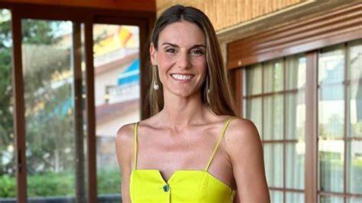 Alejandra Flores